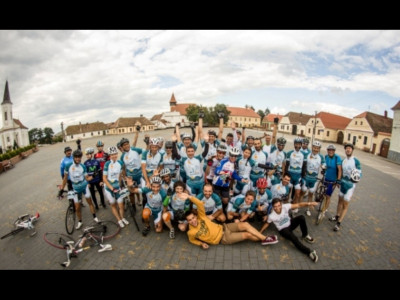 La Ciclaton 2016, cicliștii pedalează pentru viitorul tinerilor români