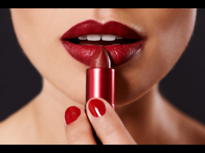 Comunicat de presă • Cosmetics Beauty Hair 2016 – evenimentul anului în materie de frumuseţe!