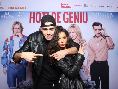 Vedetele s-au amuzat la avanpremiera filmului „Hoţi de geniu”