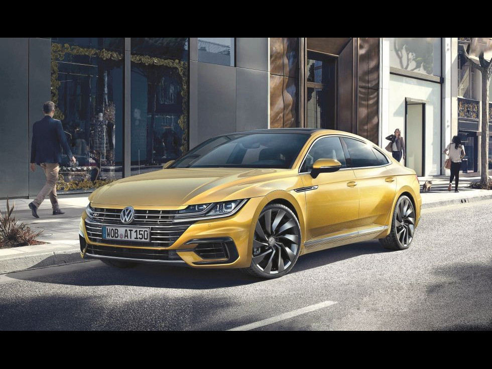 VW Arteon, mașină de lux care s-a născut din cenușa altei mașini de lux