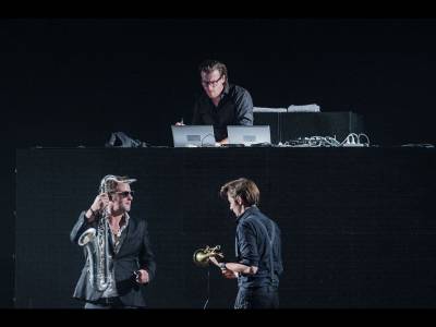 Să înceapă swing-ul! cu Parov Stelar Full Band Să înceapă swing-ul! cu Parov Stelar Full Band