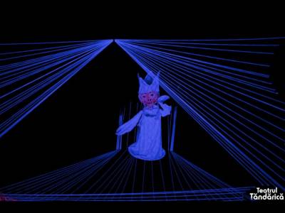 Ce este tehnica black-light folosită în Pescarul și peștișorul fermecat? Ce este tehnica black-light folosită în Pescarul și peștișorul fermecat?
