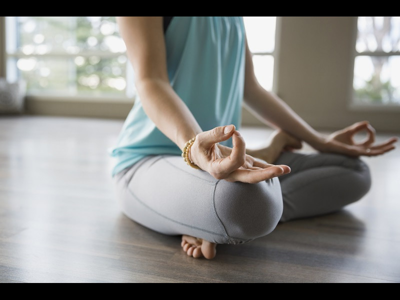 Mișcările yoga care dau timpul înapoi Mișcările yoga care dau timpul înapoi
