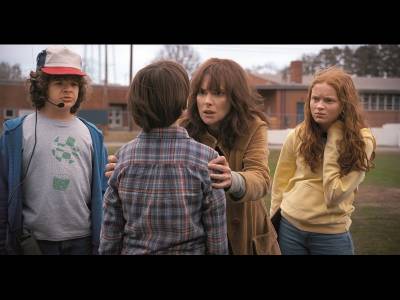 Stranger Things 2, omagiu anilor '80 Stranger Things 2, omagiu anilor '80