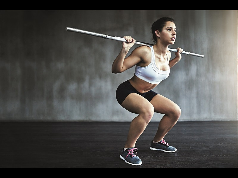 10 tipuri de exerciții care previn trosniturile și durerile de genunchi