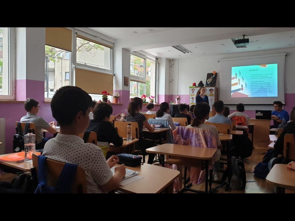 Liceul Ion Barbu ca Școală Ambasador - despre implicare, dezvoltare și comunitate