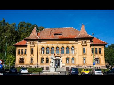 Biblioteca Judeţeană George Bariţiu