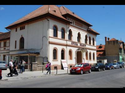 Opera Opera